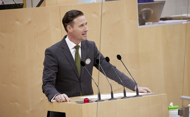 FPÖ-Wehrsprecher Volker Reifenberger im Hohen Haus.