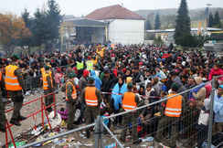 Österreich muss Ungarn und Polen beim Kampf gegen den Asyl-Irrsinn der EU unterstützen.