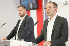 FPÖ-Mediensprecher Christian Hafenecker (l.) und -Bundesparteiobmann Herbert Kickl.