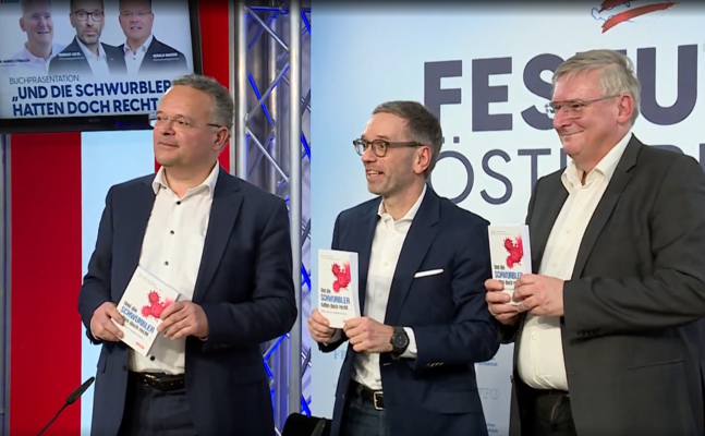 FPÖ-Parlamentarier Gerald Hauser, Bundesparteichef Herbert Kickl und Universitätsdozent Hannes Strasser bei der Buchpräsentation.