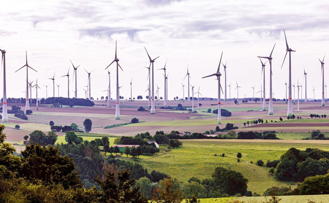 Die deutsche "Energiewende" treibt nicht nur die Preise in die Höhe, sondern geht auch zu Lasten der Netzstabilität.