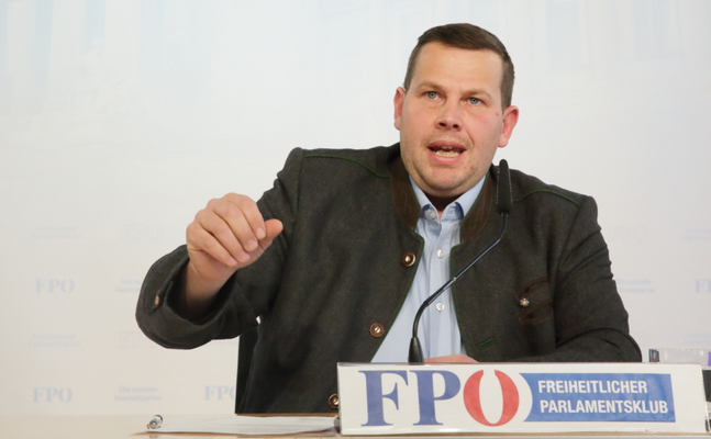 FPÖ-Agrarsprecher Peter Schmiedlechner.