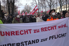 Anti-Corona-Maßnahmken-Demonstration in Wien am 31. Jänner 2021. Noch immer sind nicht alle Hintergründe der teuren Imfpstoff-Beschaffung aufgeklärt.