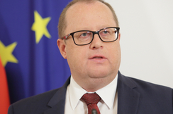 FPÖ-Finanzsprecher Fuchs: "Finanzminister Brunner versteckt sich hinter der EU und lässt Autofahrer weiter bluten."
