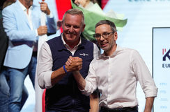 FPÖ-Steiermark-Spitzenkandidat Mario Kunasek (l.) und -Bundesparteiobmann Herbert Kickl.