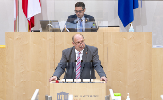 FPÖ-Bundesrat Bernard fordert: "Energiearmut verhindern – Spritpreisdeckelung und keine Umsatzsteuer auf Strom und Gas!"