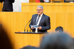 FPÖ-Abgeordneter Maximilian Linder im Nationalrat.